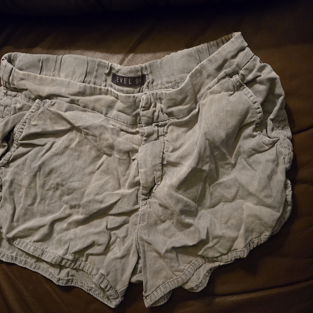 Level 99 Gray Athletic Shorts Lightweight Design